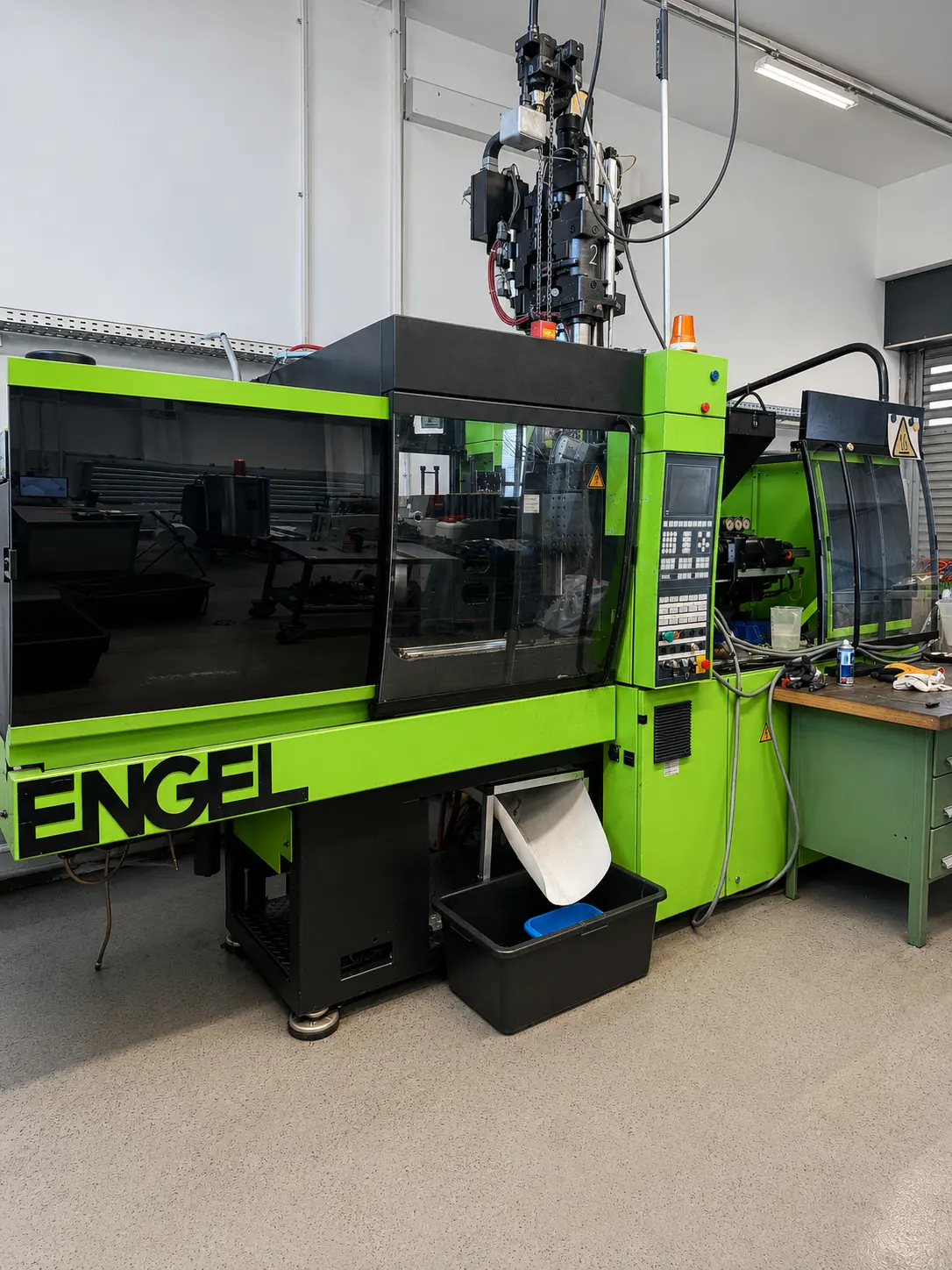 ENGEL Spritzgussmaschine bei SKT
